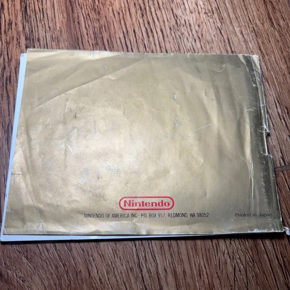 Vintage 1987 Nintendo NES Legend of Zelda Manual and Map Strategy Guide NES-ZL
